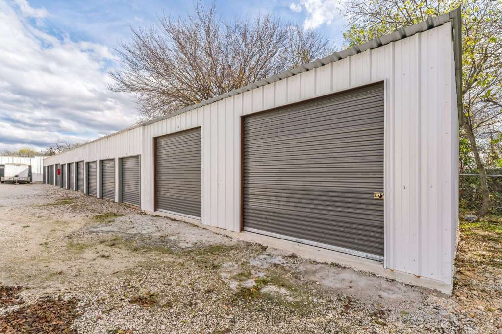 Taylor Storage and Parking, Taylor, TX