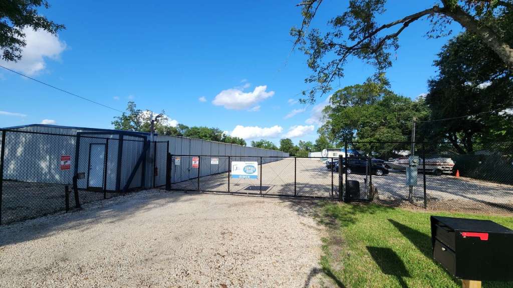 Jumbo Storage, Pasadena, TX